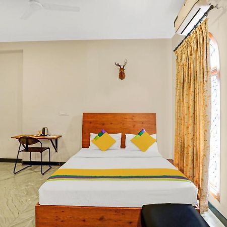 Itsy Hotels Anurag Inn Mysore Bagian luar foto